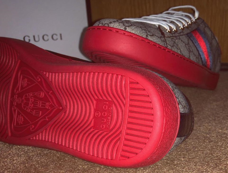 Mens GUCCI ace GG Leather low top supreme sneaker trainers 100 percent Authentic - bottom