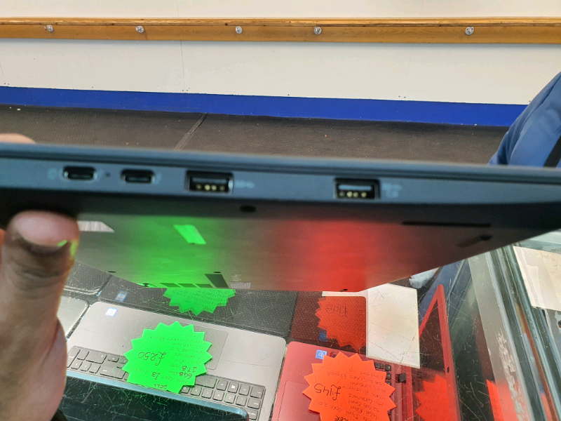 Lenovo ThinkPad Laptop - Intel Core i7 vPro 7th Generation - side connections