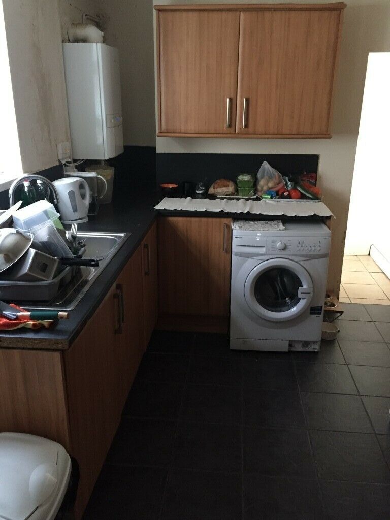Two (2) Rooms for Rent in Swansea City Centre