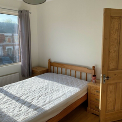 Large Fully Furnished Room in a lovely area, with off road parking£400.00 Per Month All Bills Included in Coventry 1