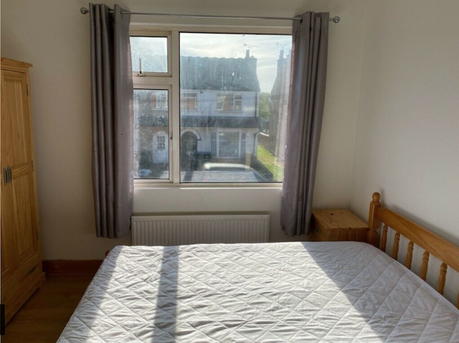 Large Fully Furnished Room in a lovely area, with off road parking£400.00 Per Month All Bills Included in Coventry