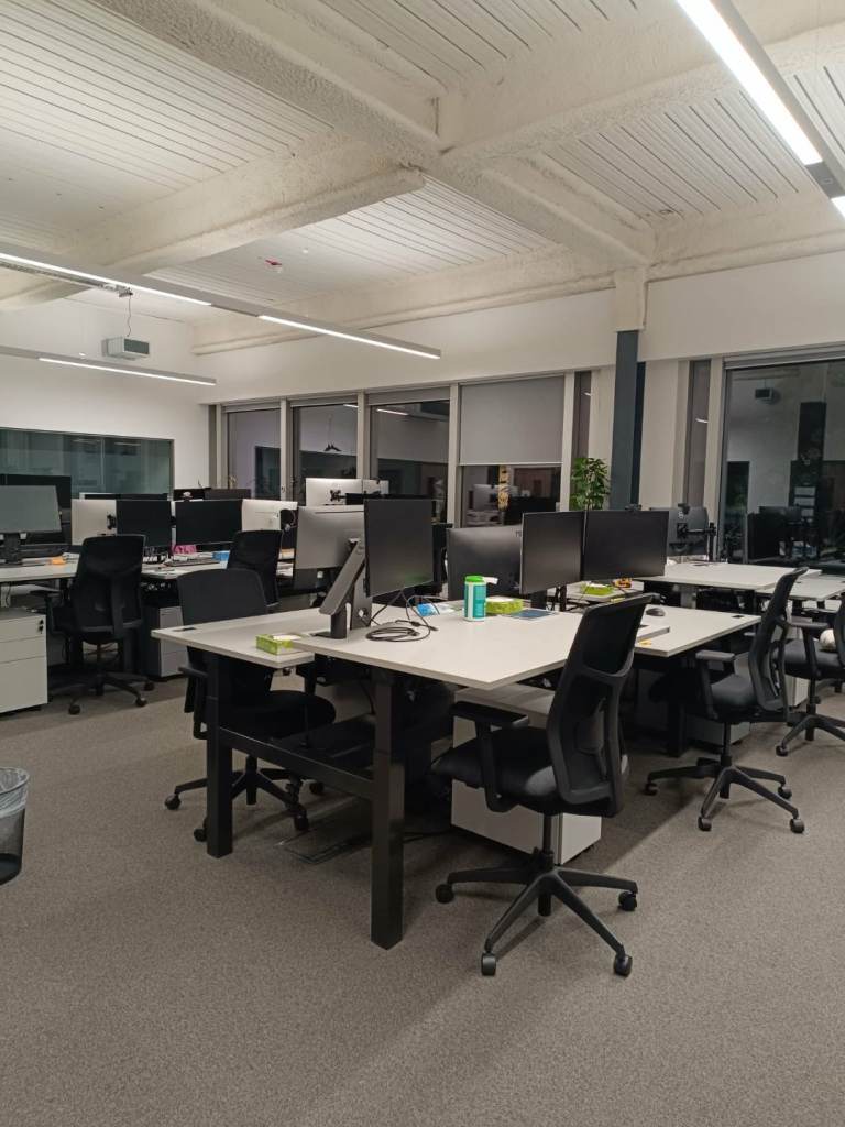 Pristine Cleaning Servics - London 0